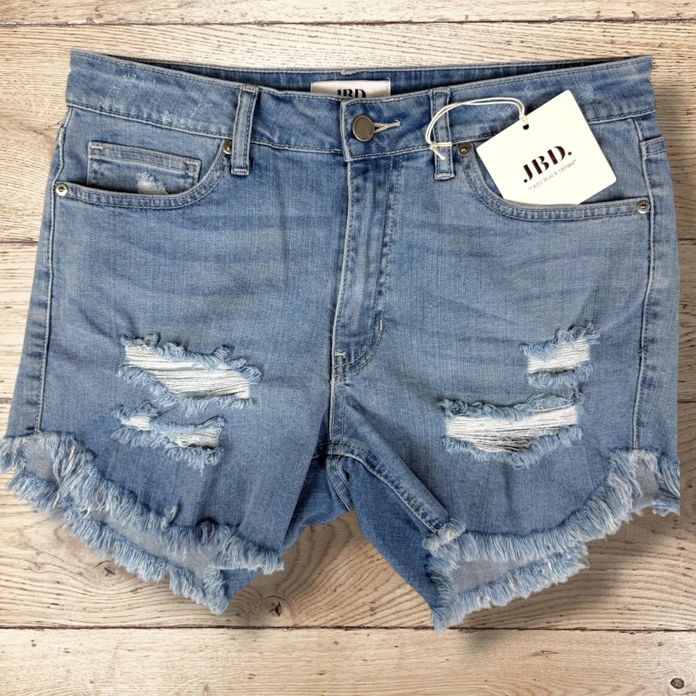 JBD Just Black Denim Distressed Frayed Hem Light‎ Wash Denim Shorts NWT Size L